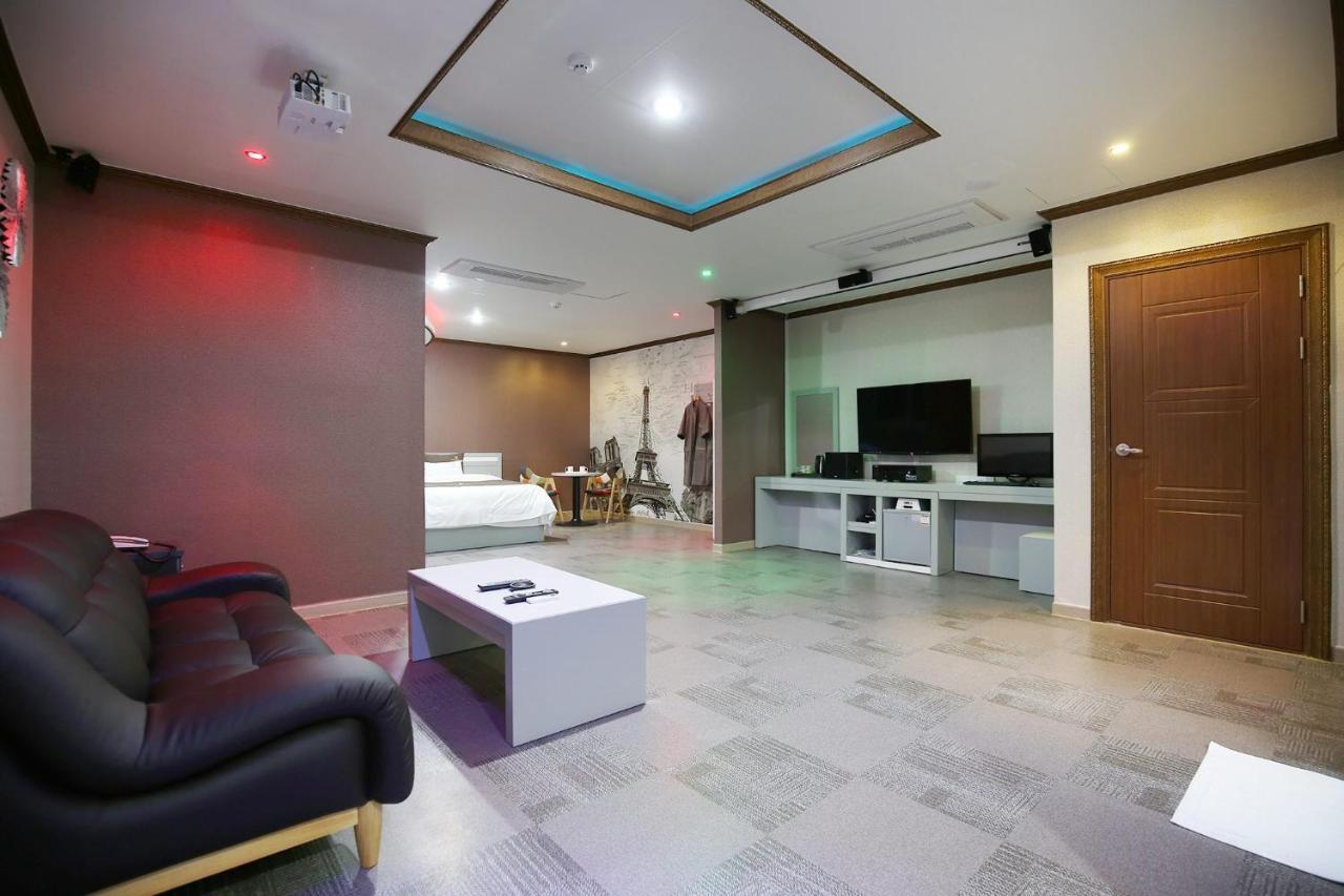 Iris Hotel Seosan Zewnętrze zdjęcie