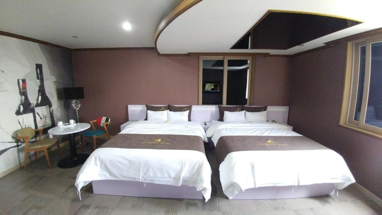 Iris Hotel Seosan Zewnętrze zdjęcie